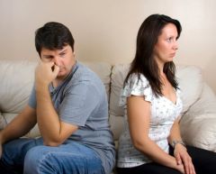 Unhappy couple in divorce.